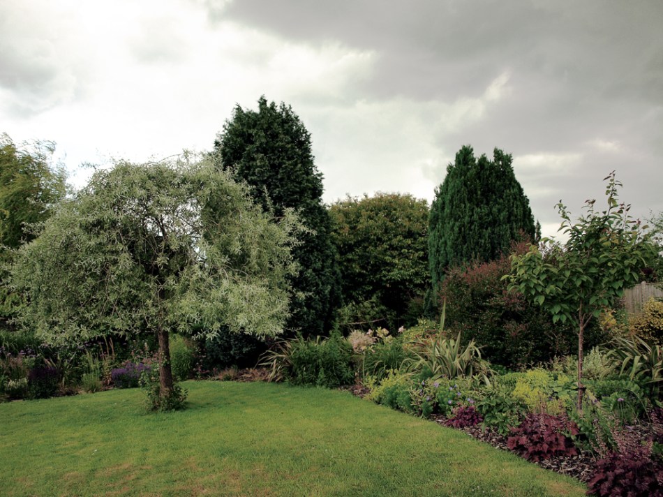 English Country Garden Photo Shoot – shot by Lyssandra Rutherford